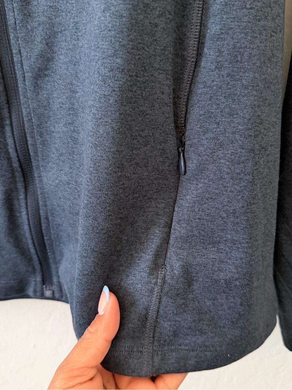 Lorna Jane Ava Active Hooded Zip-Up through - Picture 6 of 10
